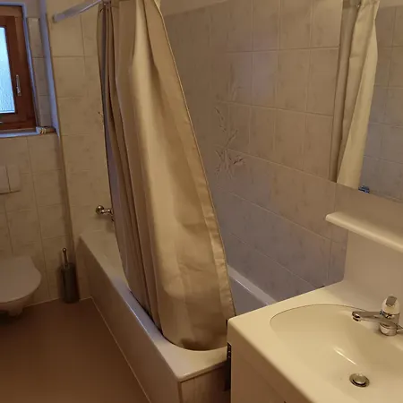 Relax Wef Platz 400 Meters From Kongress Center Apartment Davos